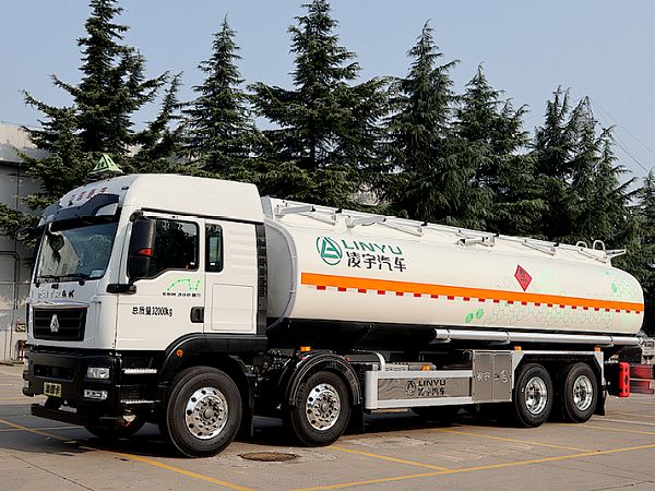 【2022“超虎想象”】凌宇全新液罐車，強(qiáng)勢(shì)來(lái)襲！